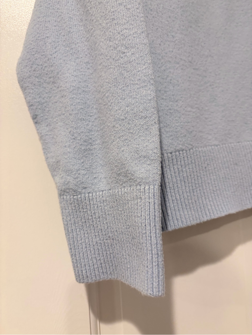 Old Navy Women's Sky Blue V-Neck Sweater — image 8 of 8